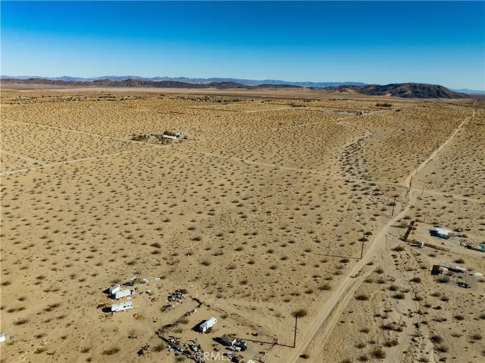 64004 Desert Trail Drive Joshua Tree, CA 92252