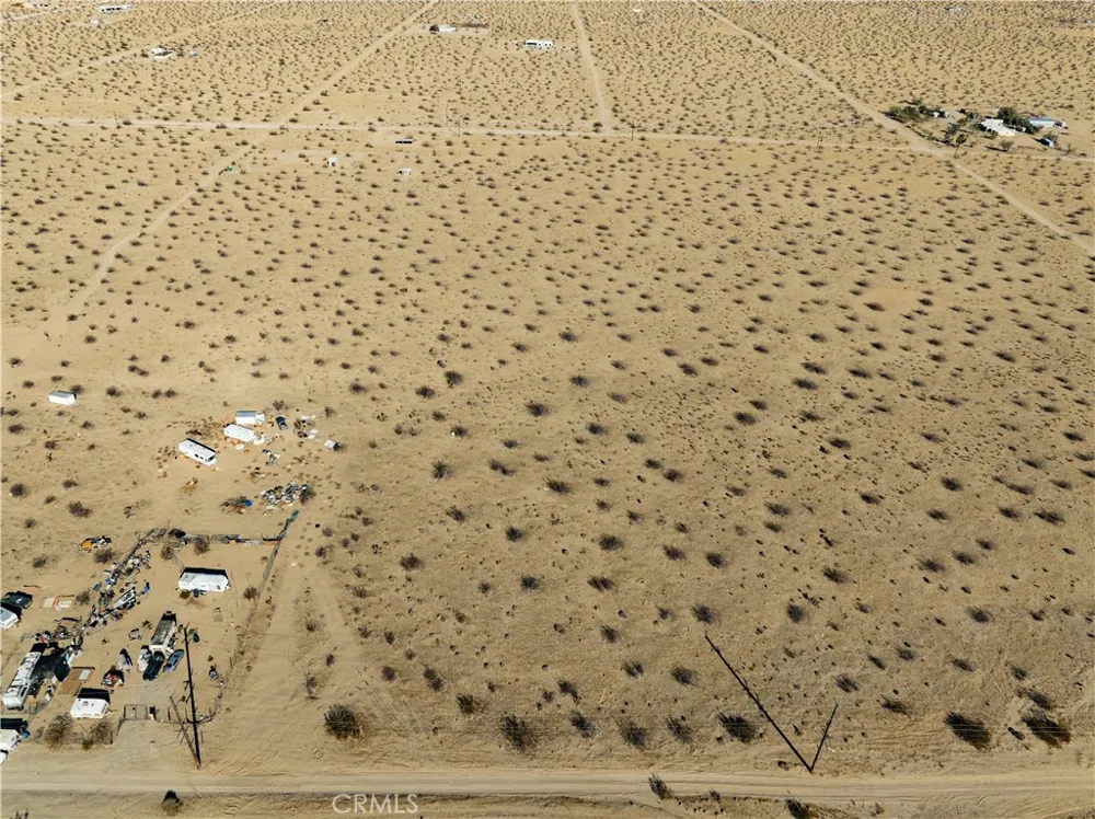 64004 Desert Trail Drive Joshua Tree, CA 92252