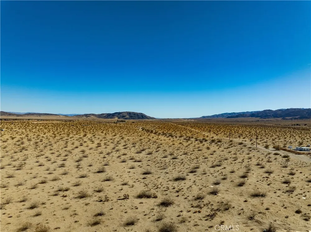 64004 Desert Trail Drive Joshua Tree, CA 92252