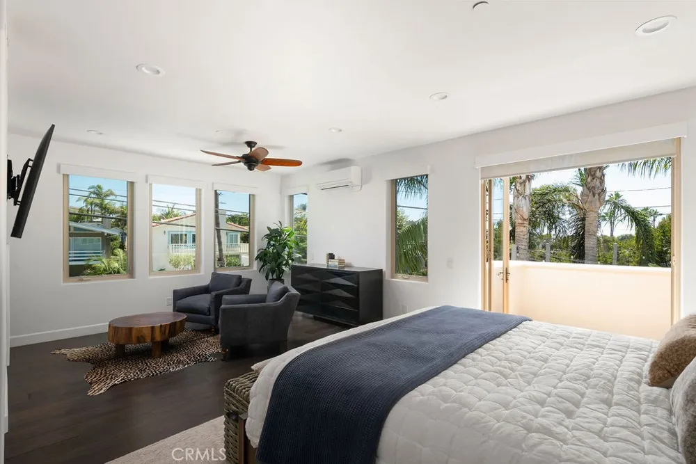 205 W Avenida Valencia San Clemente, CA 92672