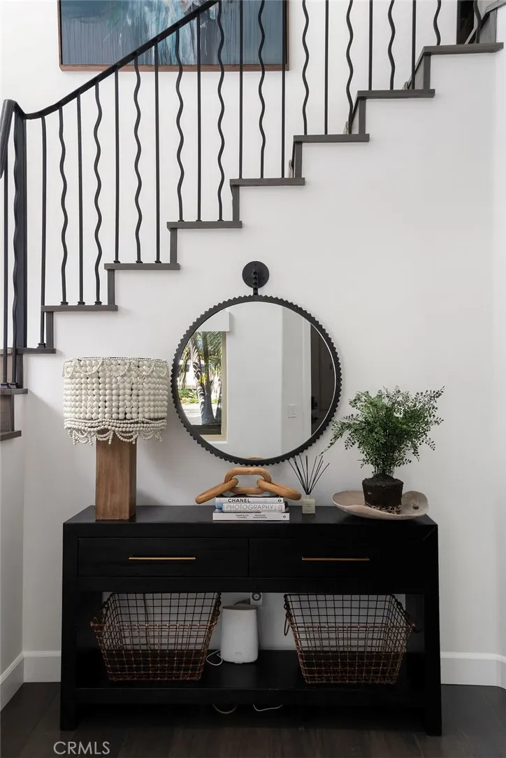 205 W Avenida Valencia San Clemente, CA 92672