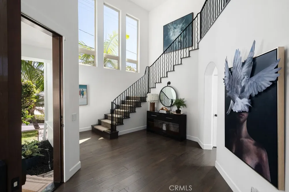 205 W Avenida Valencia San Clemente, CA 92672