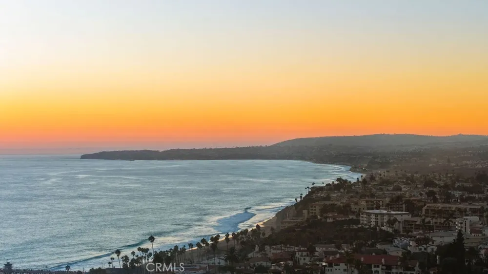 205 W Avenida Valencia San Clemente, CA 92672