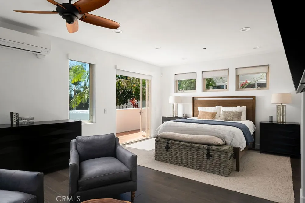 205 W Avenida Valencia San Clemente, CA 92672