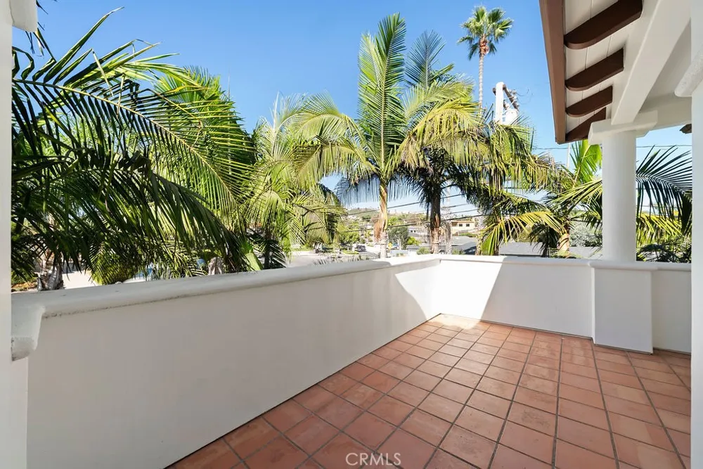 205 W Avenida Valencia San Clemente, CA 92672
