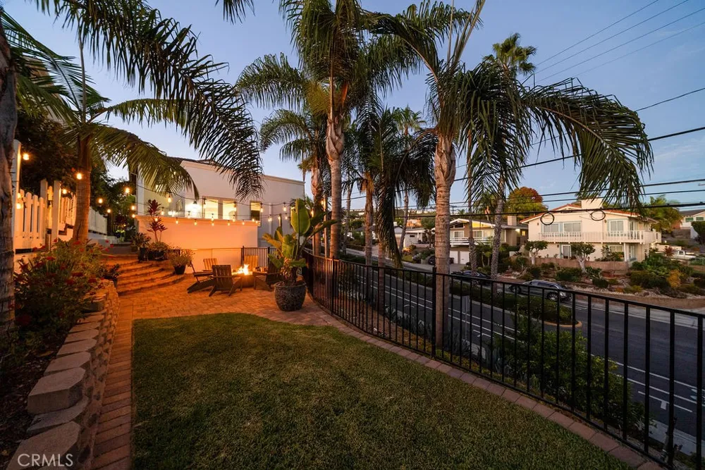 205 W Avenida Valencia San Clemente, CA 92672