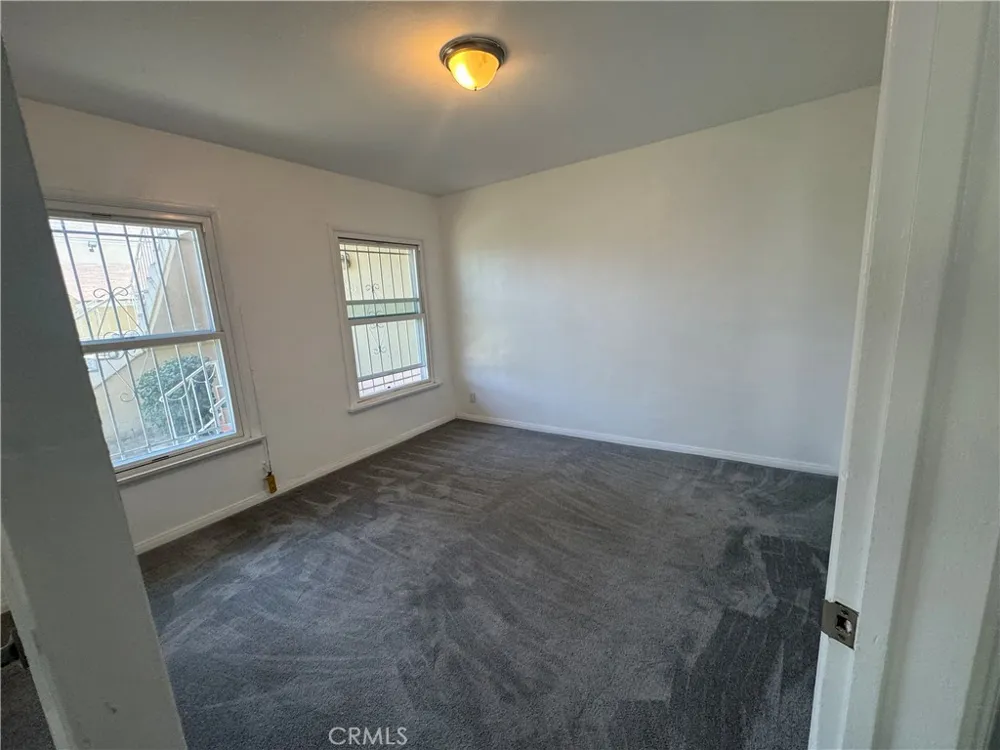 2408 W 85th #2410 Inglewood, CA 90305