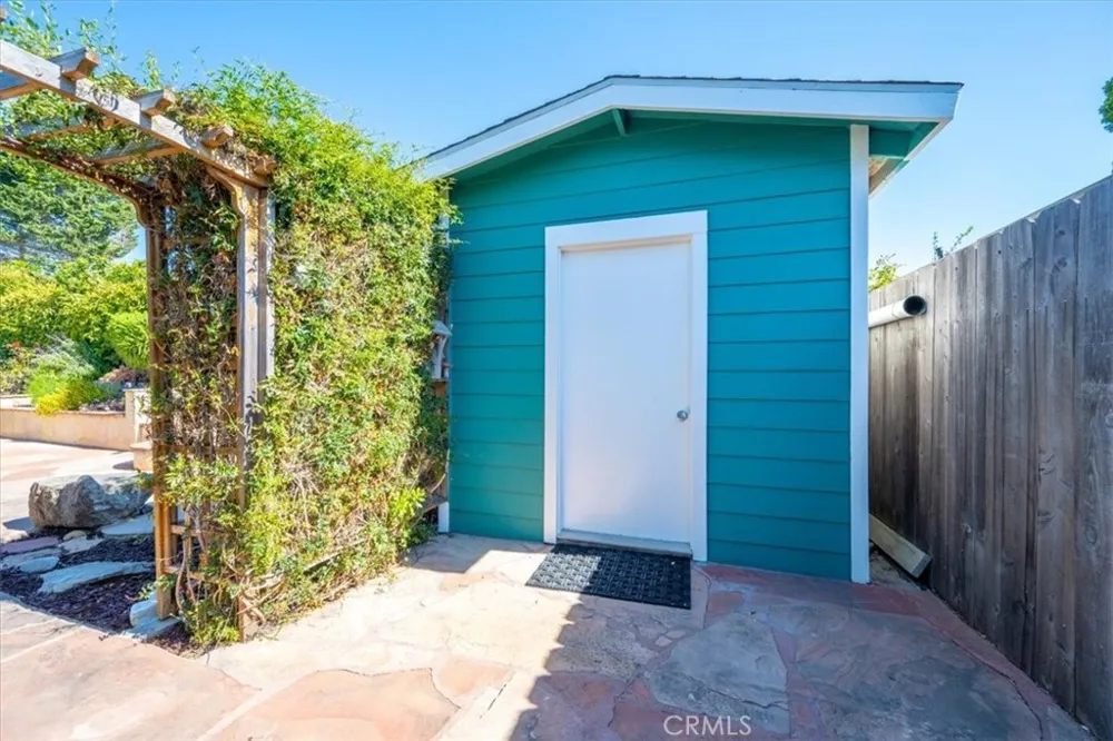 1047 Robin Circle Arroyo Grande, CA 93420