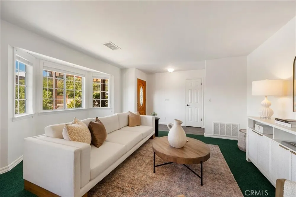 1047 Robin Circle Arroyo Grande, CA 93420
