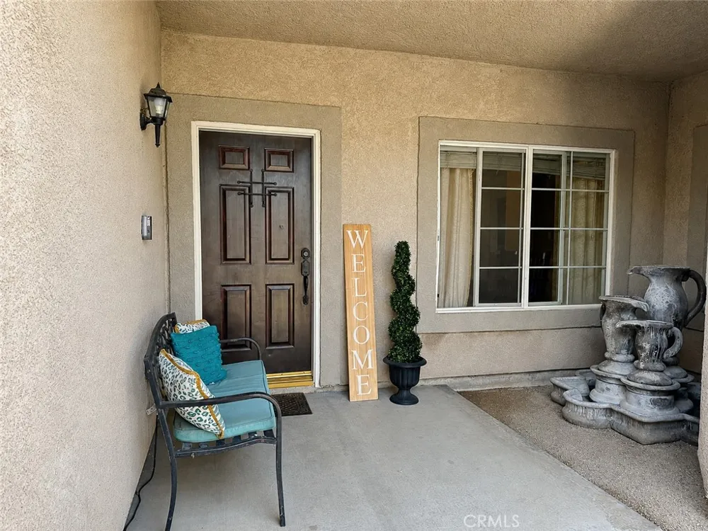 11107 Snowcreek Falls Bakersfield, CA 93312