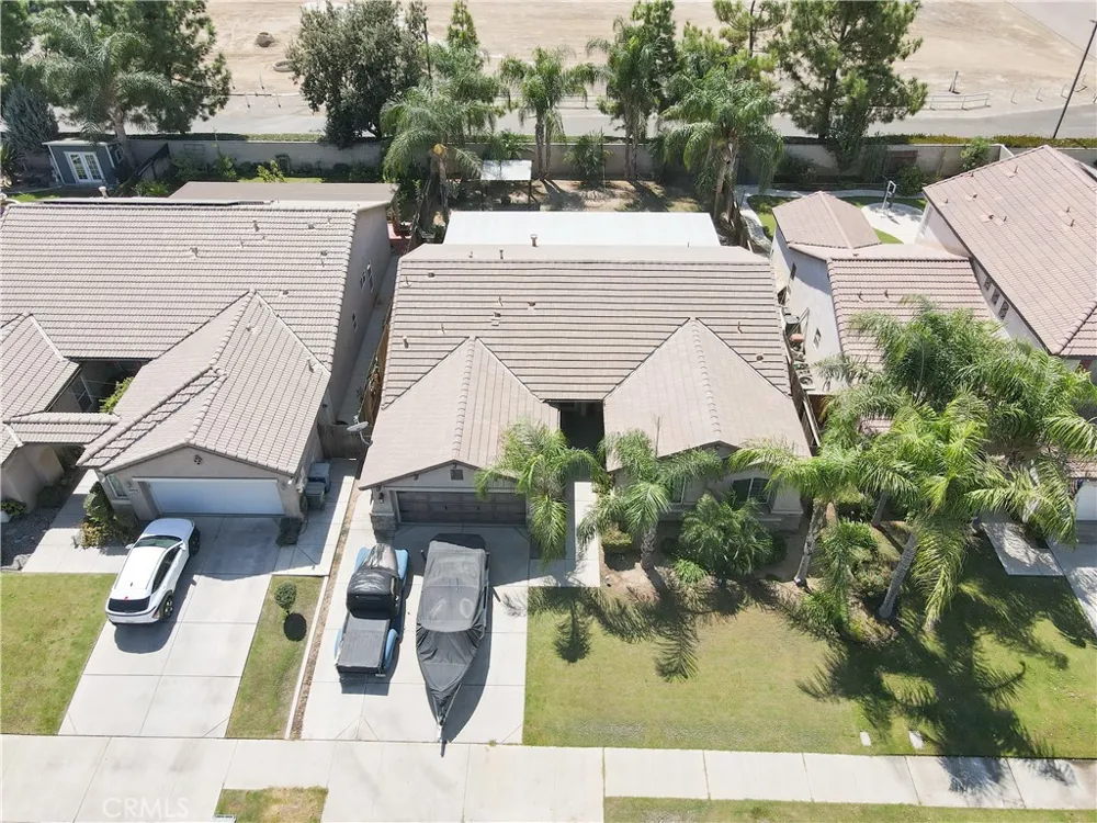 11107 Snowcreek Falls Bakersfield, CA 93312