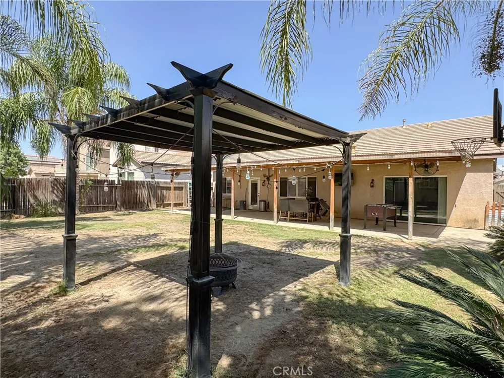 11107 Snowcreek Falls Bakersfield, CA 93312