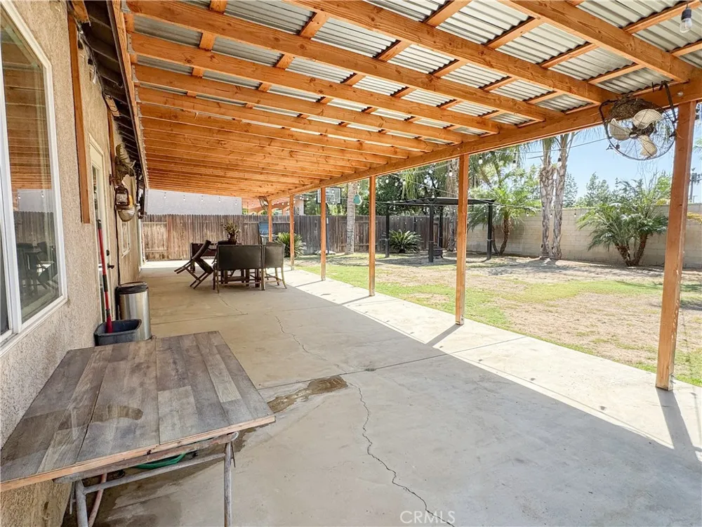 11107 Snowcreek Falls Bakersfield, CA 93312