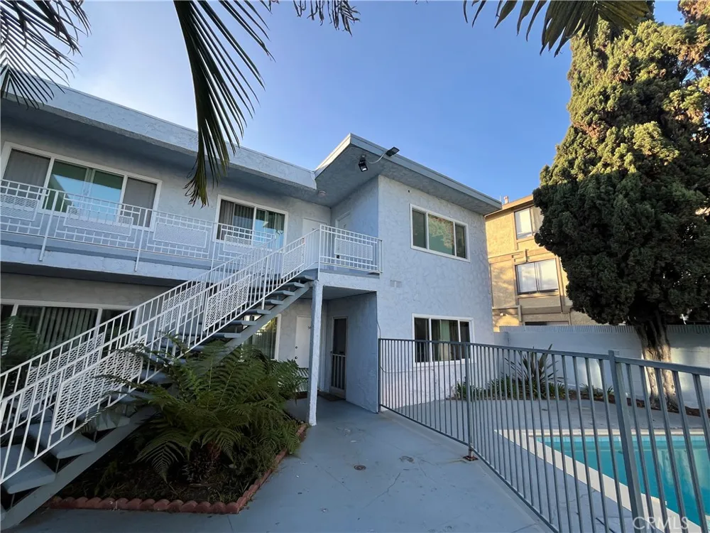 12926 Doty Avenue #27 Hawthorne, CA 90250