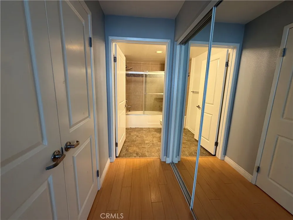 2272 Scholarship Irvine, CA 92612