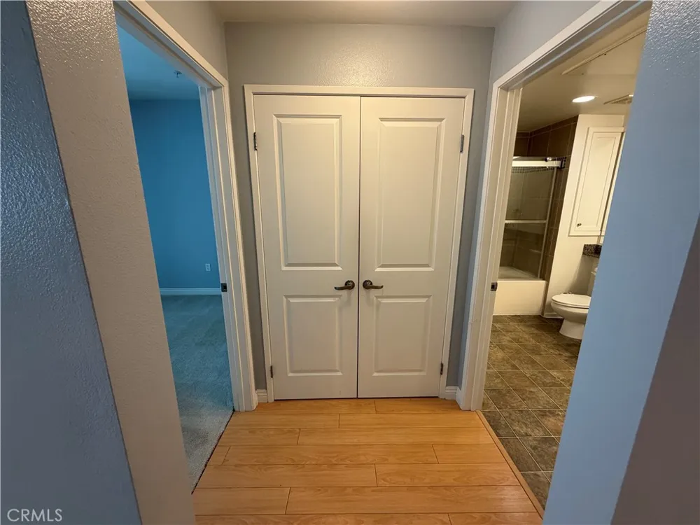 2272 Scholarship Irvine, CA 92612