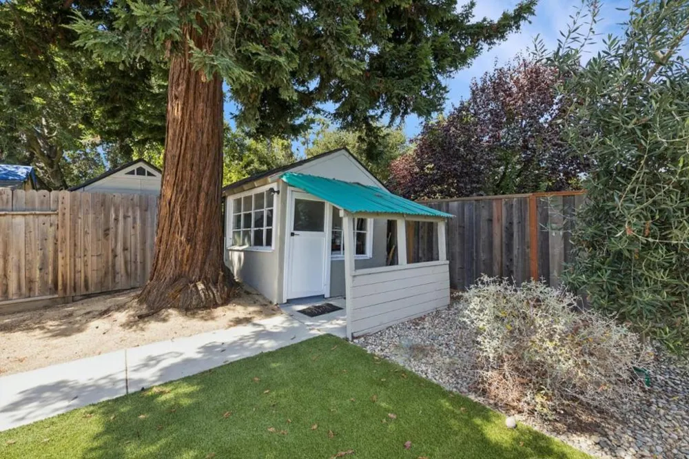 45 E Hillsdale Boulevard San Mateo, CA 94403