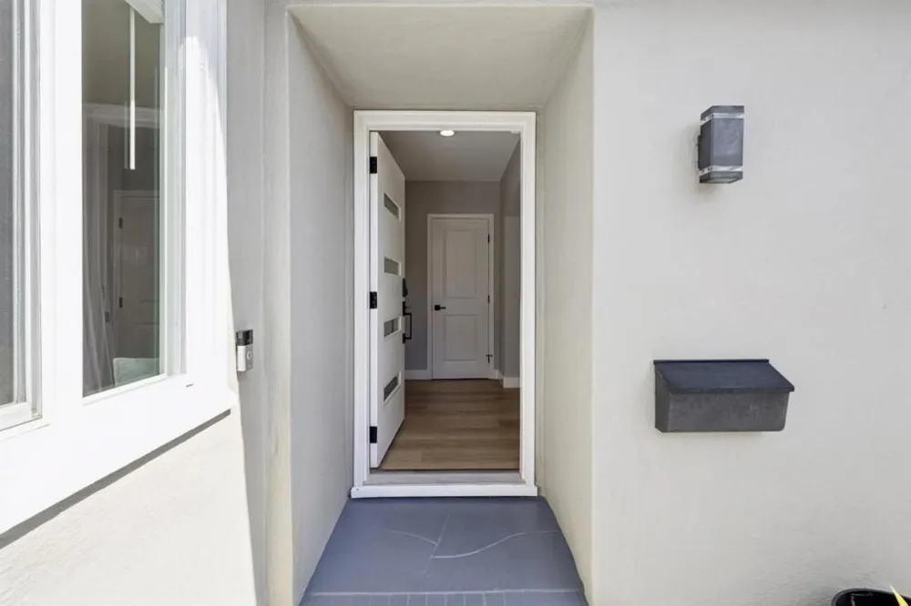 45 E Hillsdale Boulevard San Mateo, CA 94403