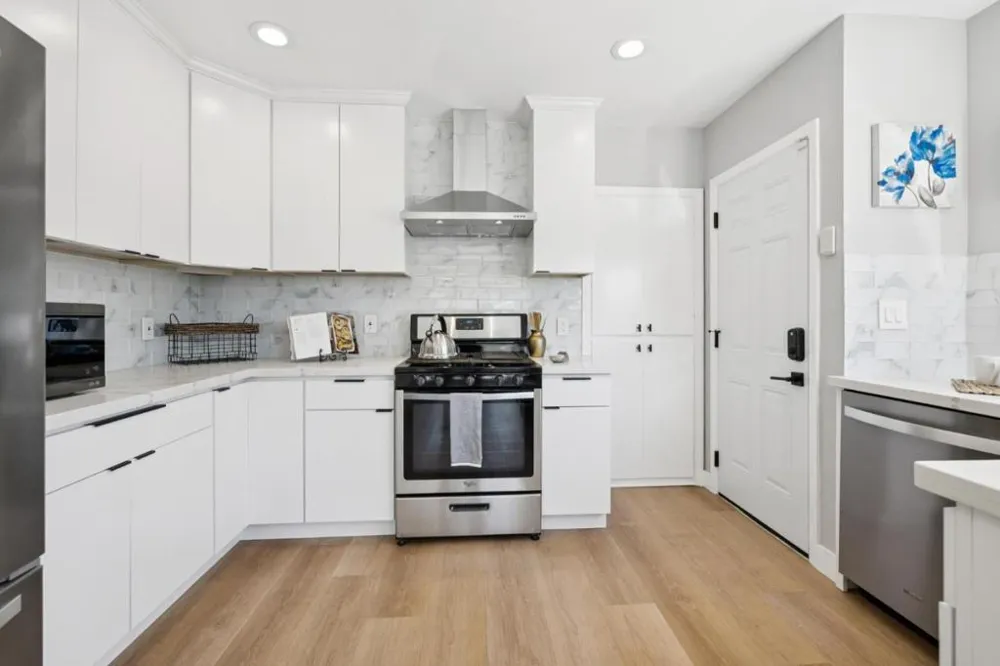 45 E Hillsdale Boulevard San Mateo, CA 94403