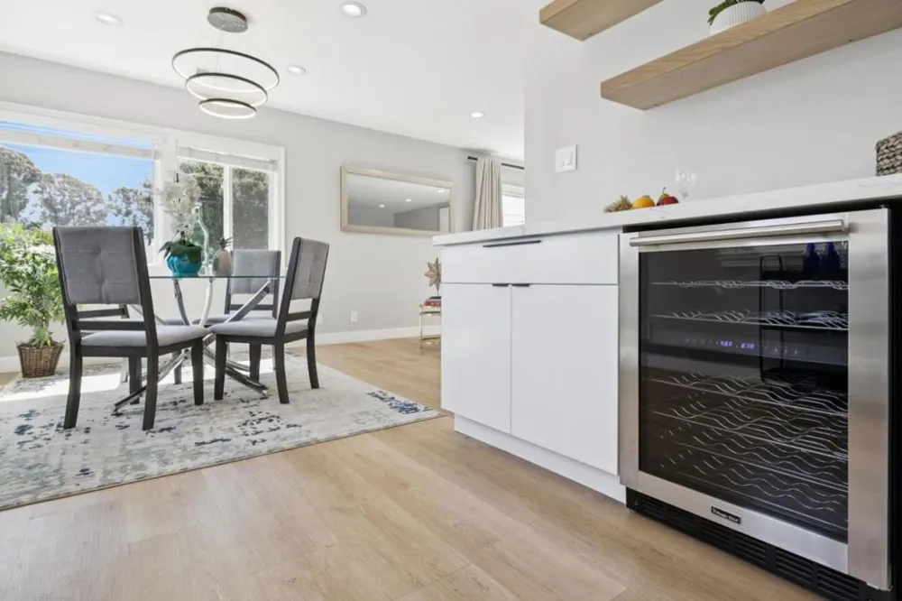 45 E Hillsdale Boulevard San Mateo, CA 94403