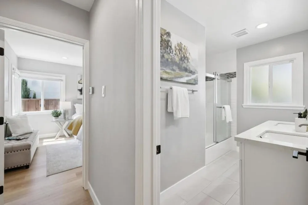 45 E Hillsdale Boulevard San Mateo, CA 94403