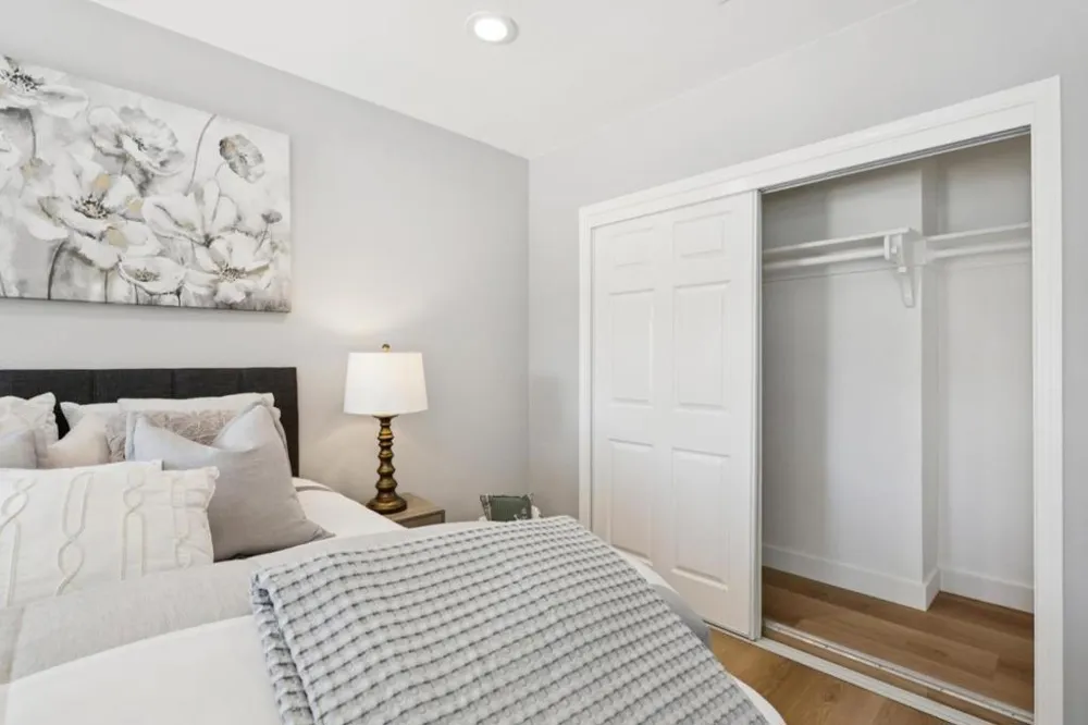 45 E Hillsdale Boulevard San Mateo, CA 94403
