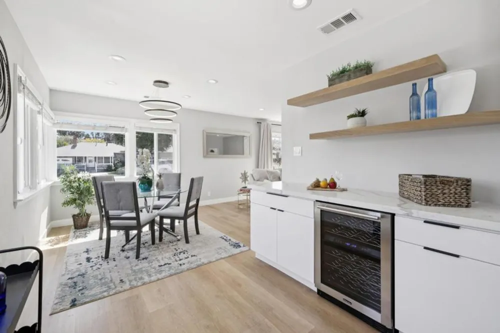45 E Hillsdale Boulevard San Mateo, CA 94403
