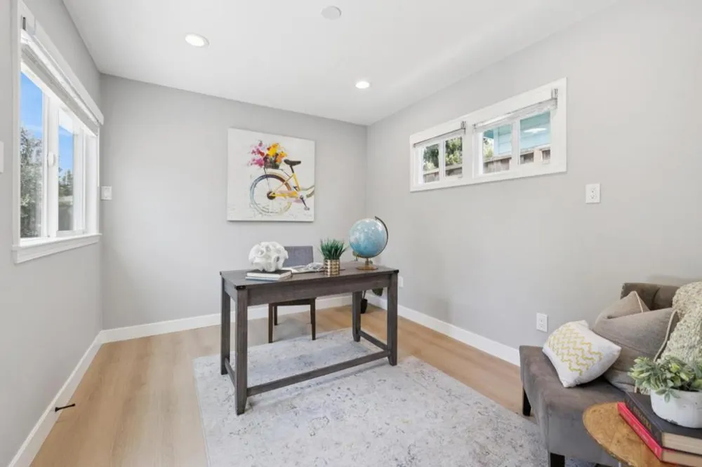 45 E Hillsdale Boulevard San Mateo, CA 94403