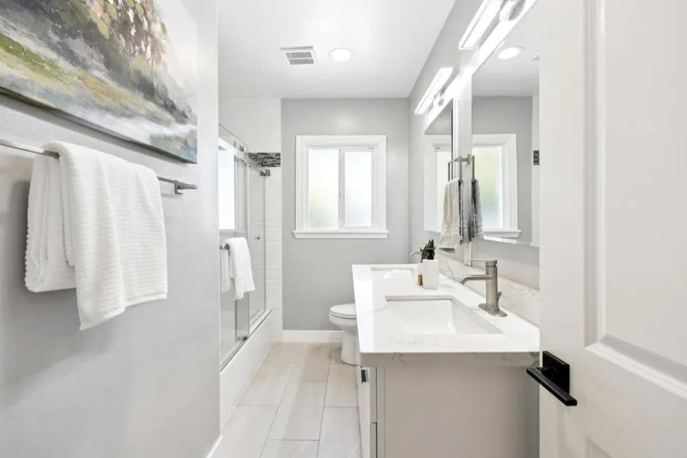 45 E Hillsdale Boulevard San Mateo, CA 94403