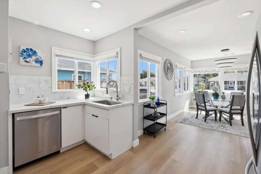 45 E Hillsdale Boulevard San Mateo, CA 94403