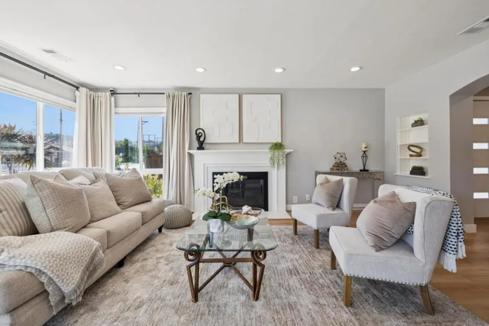 45 E Hillsdale Boulevard San Mateo, CA 94403
