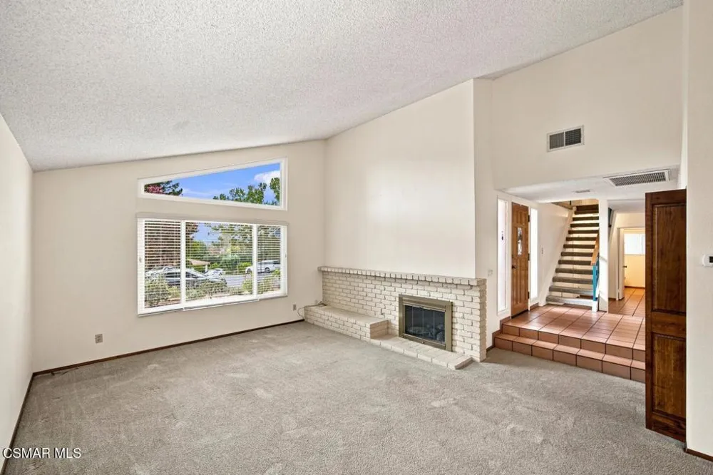 812 Chaparral Court Thousand Oaks, CA 91320