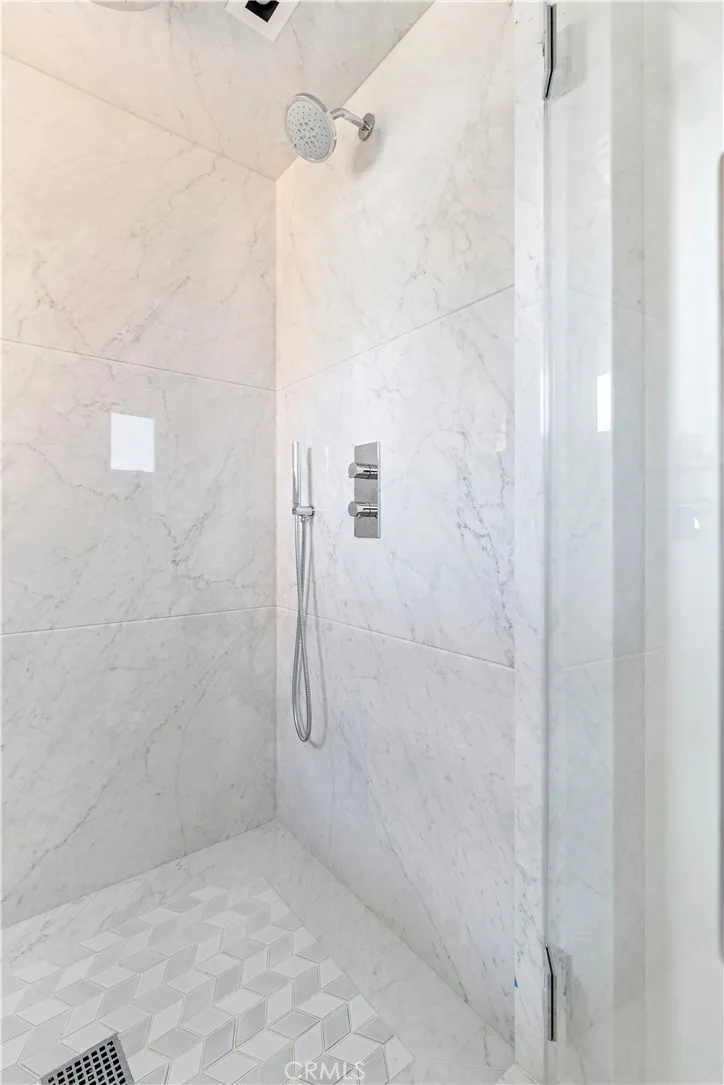 1944 Ocean Laguna Beach, CA 92651