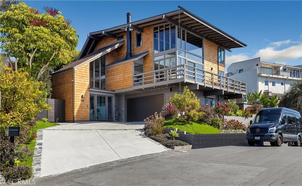 1944 Ocean Laguna Beach, CA 92651