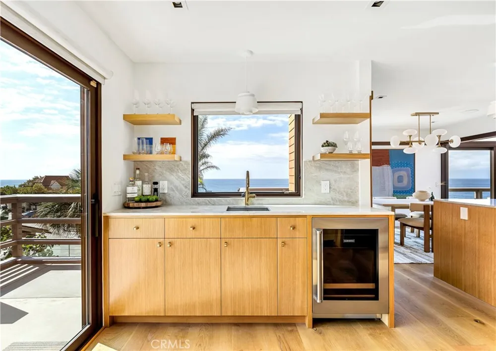 1944 Ocean Laguna Beach, CA 92651