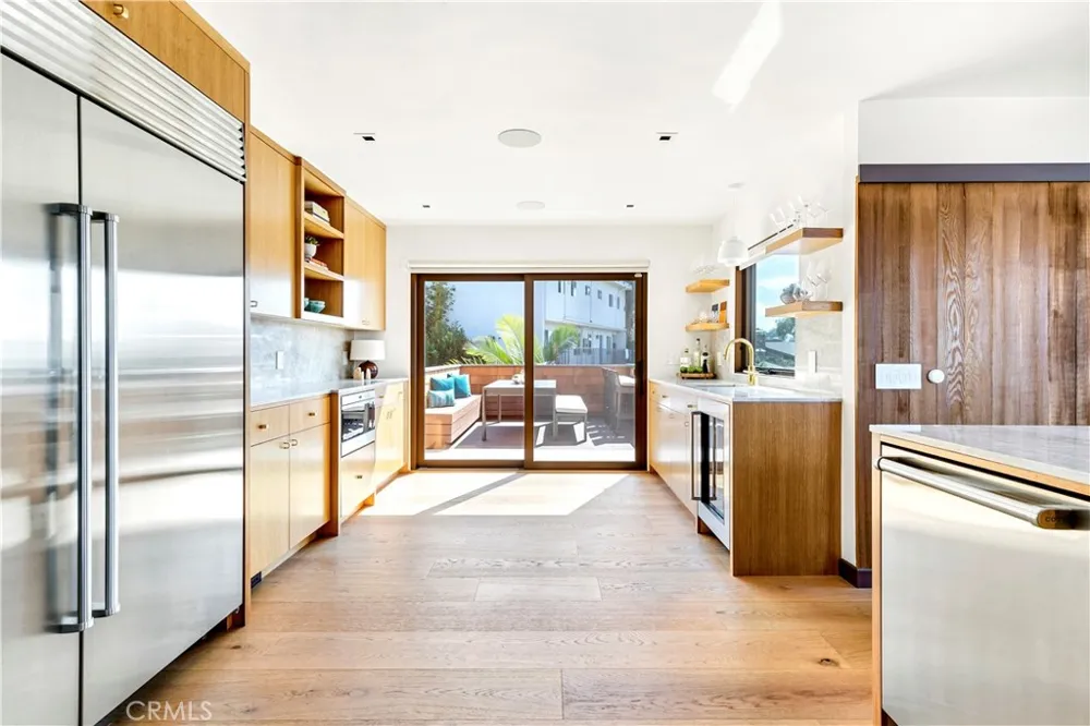 1944 Ocean Laguna Beach, CA 92651
