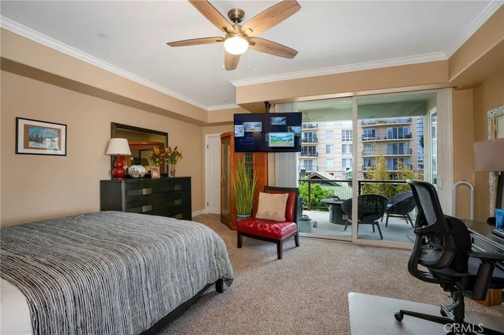1000 E Ocean Boulevard #510 Long Beach, CA 90802