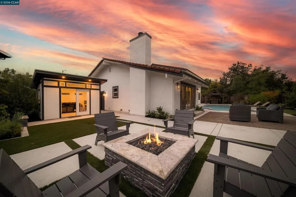 3318 Cottingham Ct Walnut Creek, CA 94598
