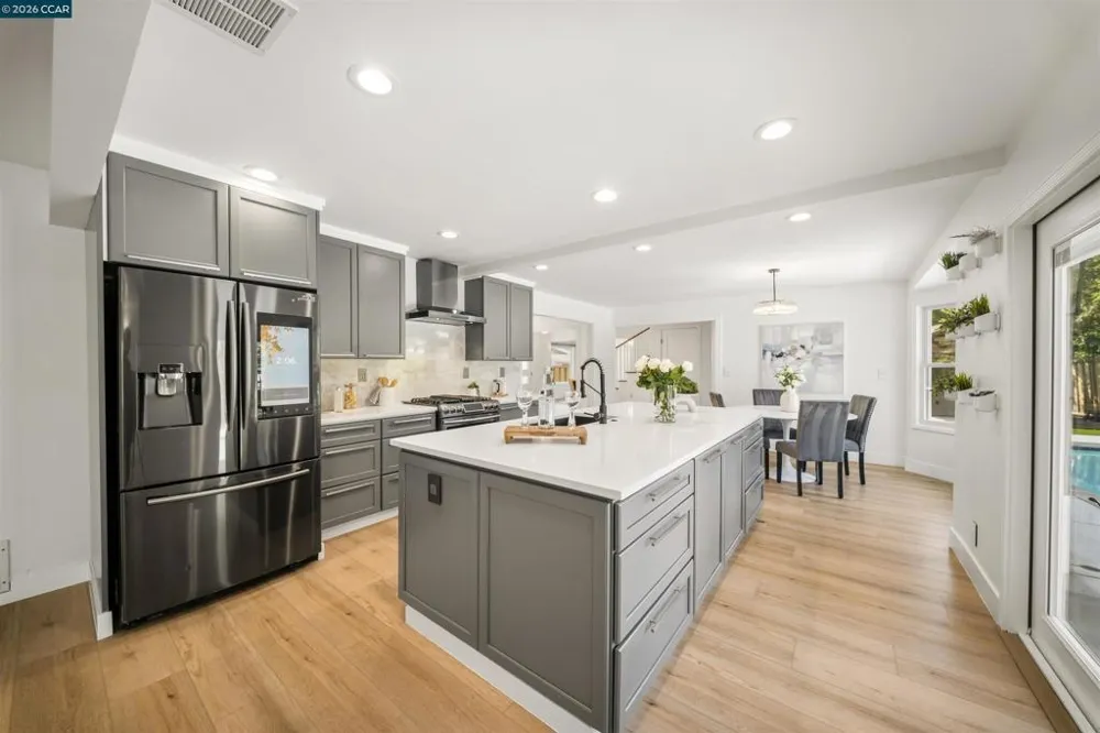 3318 Cottingham Ct Walnut Creek, CA 94598