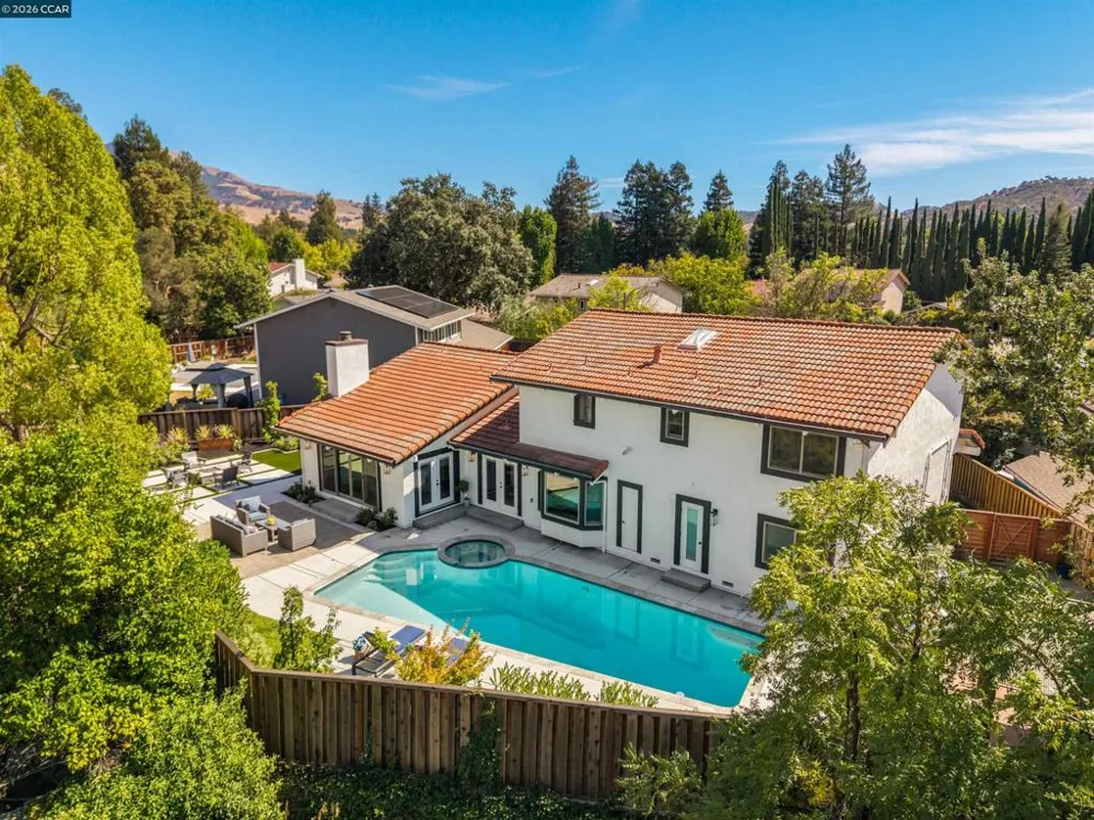 3318 Cottingham Ct Walnut Creek, CA 94598