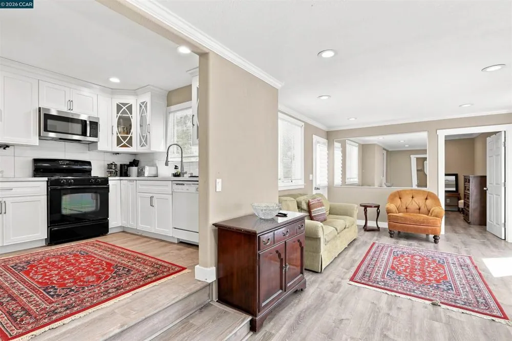 1386 Lichen Ct Concord, CA 94521