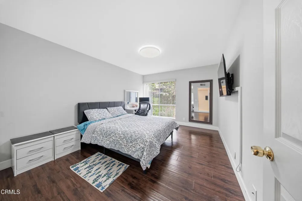 254 Sequoia Court #33 Thousand Oaks, CA 91360