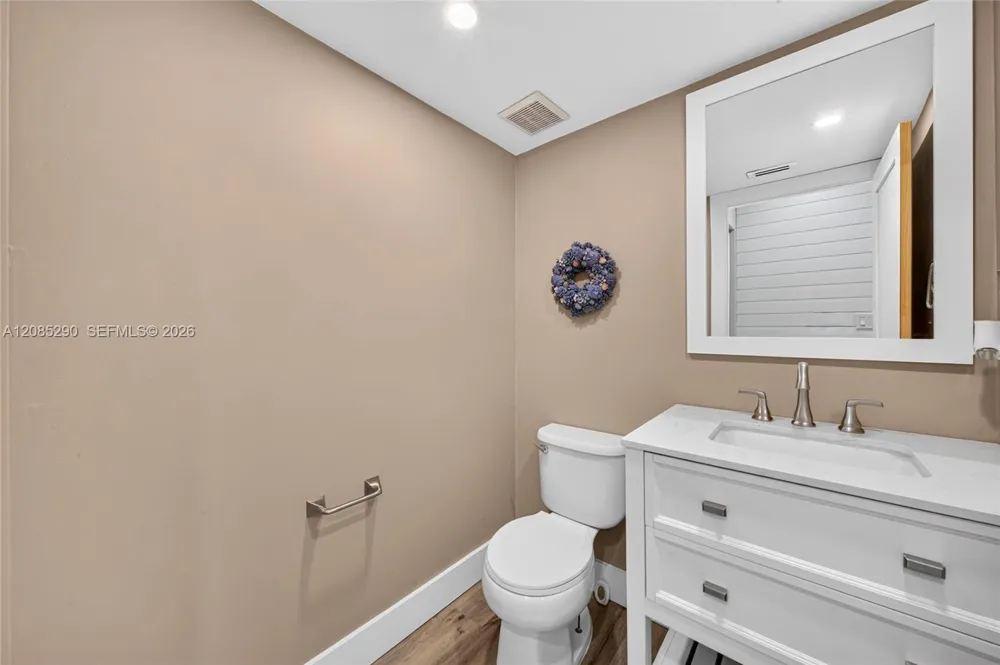 13746 SW 145th St Miami, FL 33186