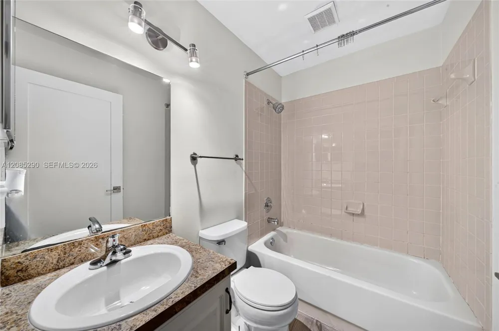 13746 SW 145th St Miami, FL 33186