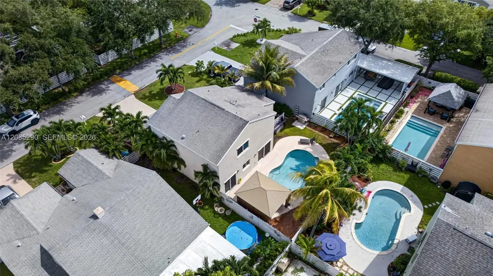13746 SW 145th St Miami, FL 33186