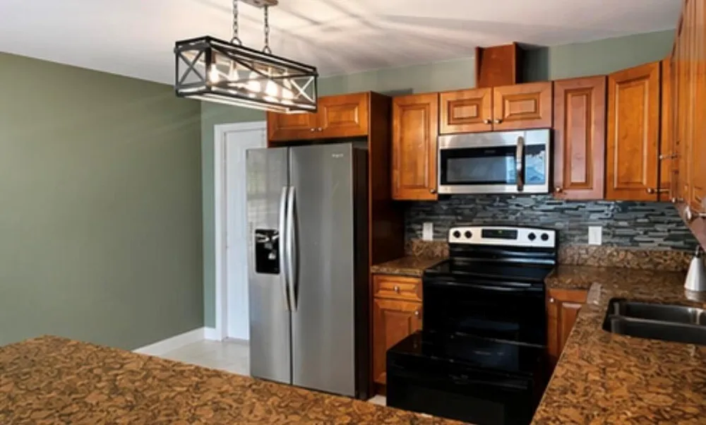 712 NE 3RD AVENUE #n/a Pompano Beach, FL 33060