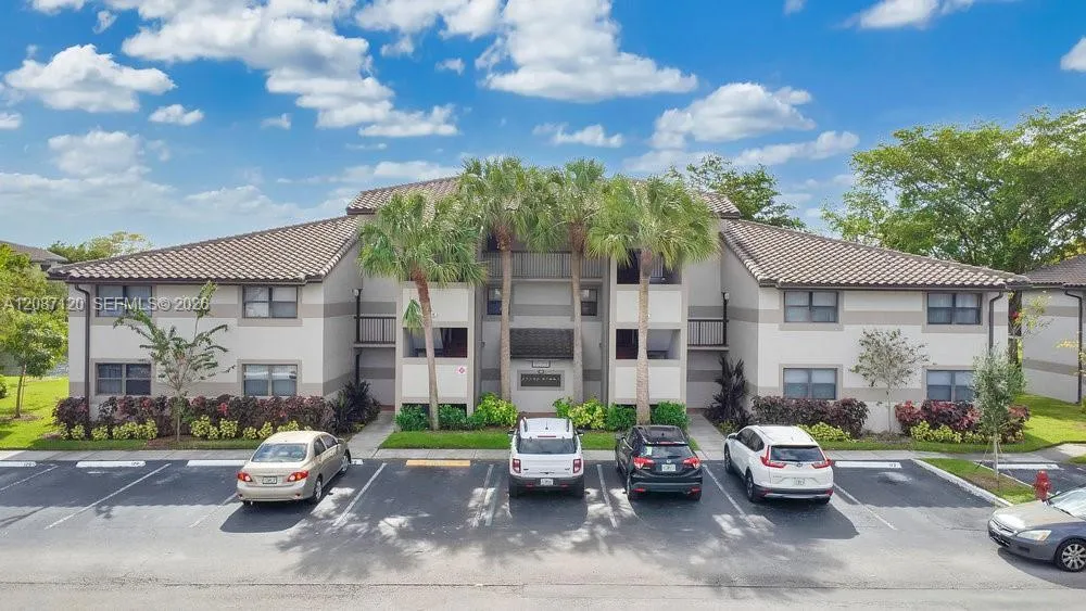 9894 Nob Hill Ln #9894 Sunrise, FL 33351