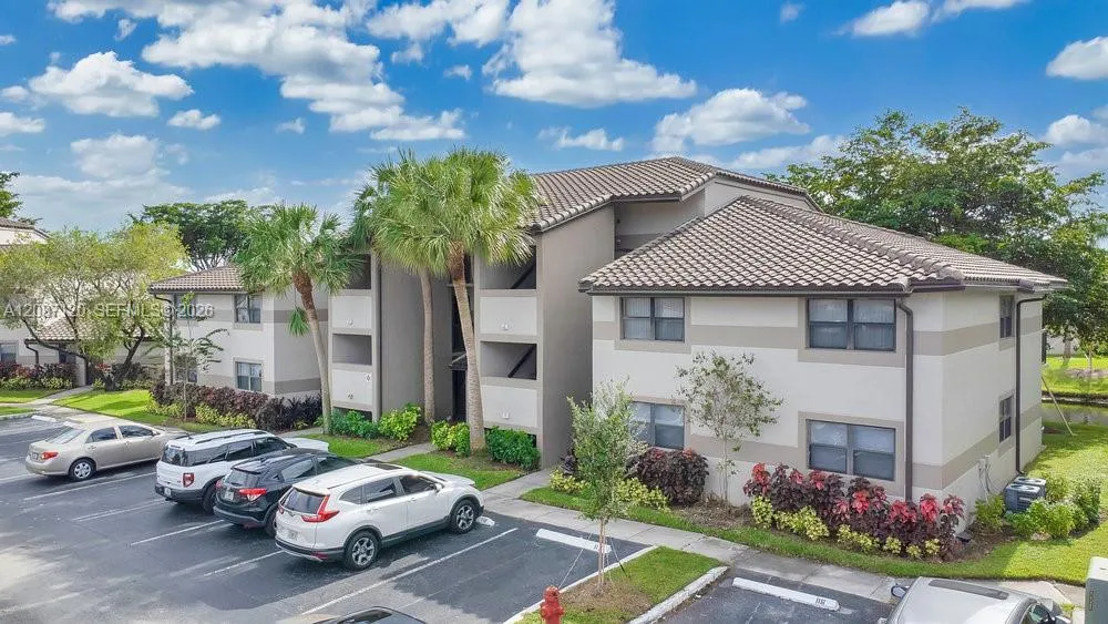 9894 Nob Hill Ln #9894 Sunrise, FL 33351