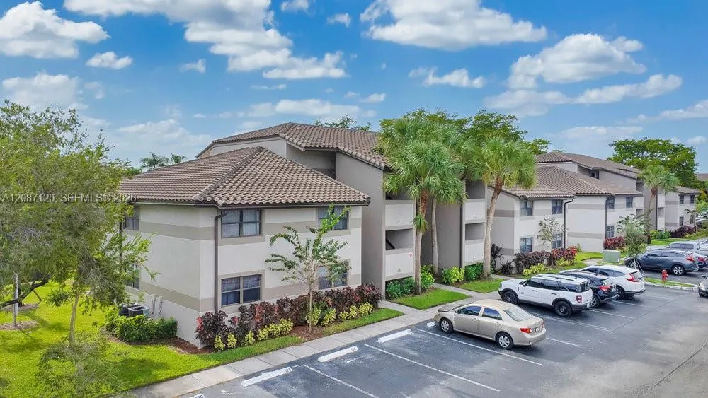 9894 Nob Hill Ln #9894 Sunrise, FL 33351