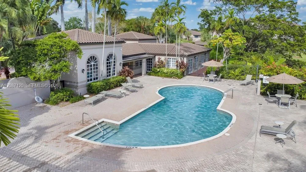 9894 Nob Hill Ln #9894 Sunrise, FL 33351